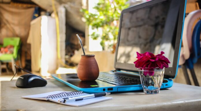 Pametne naprave: 20 izrazov, ki jih morate poznati, a si niste upali vprašati